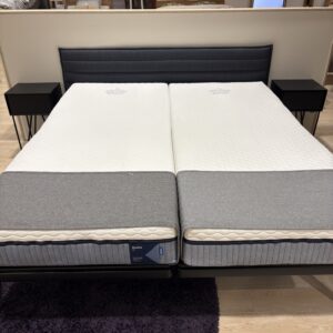 Auping Original met Hoofdbord Stitch 180x210 Showmodel